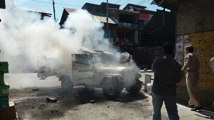 jammu kashmir anantnag protest