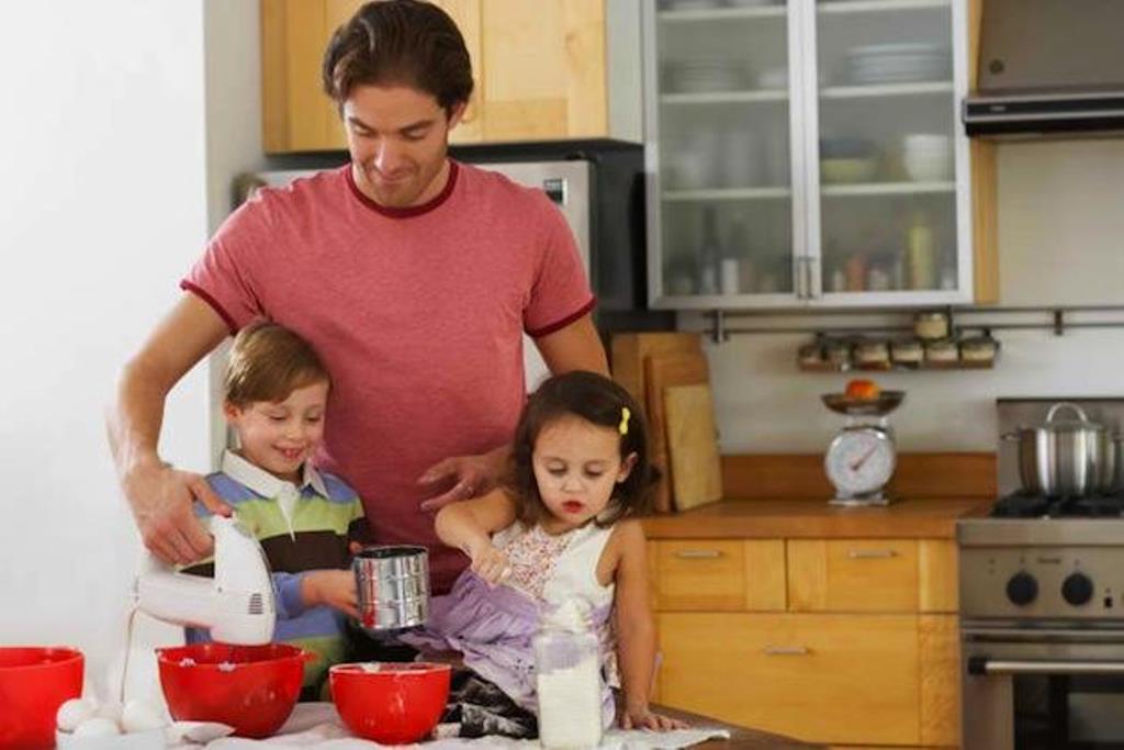 Being a house husband may be bad for your health