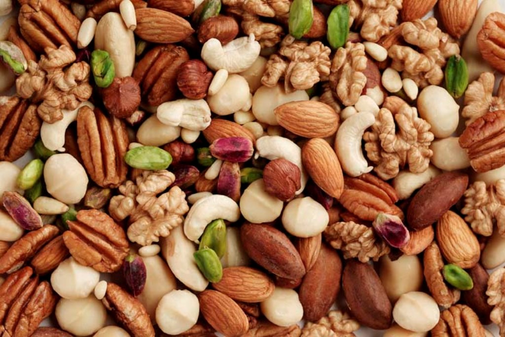 Eating nuts can stave off obesity risk