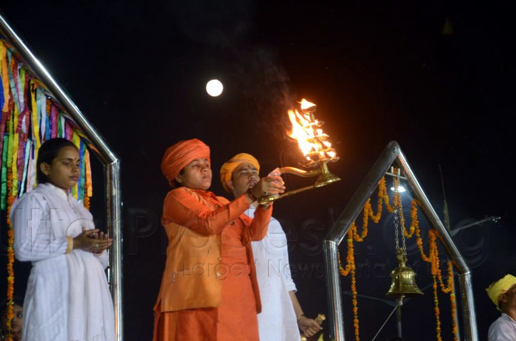 Maa Gomti Maha Aarti