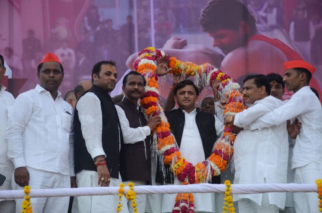 akhilesh yadav reached mohanlalganj