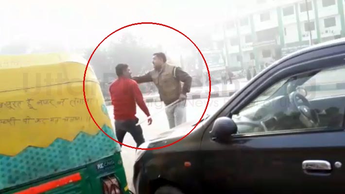 grp policeman beaten to auto driver in bkt lucknow