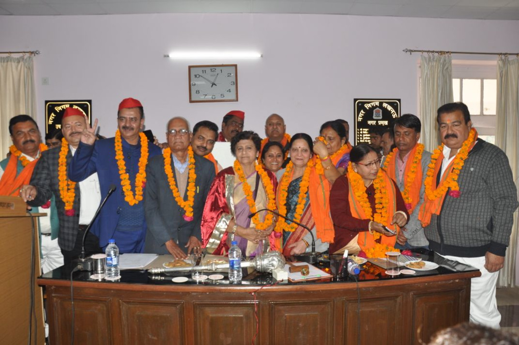 12 members of municipal corporation were elected 2