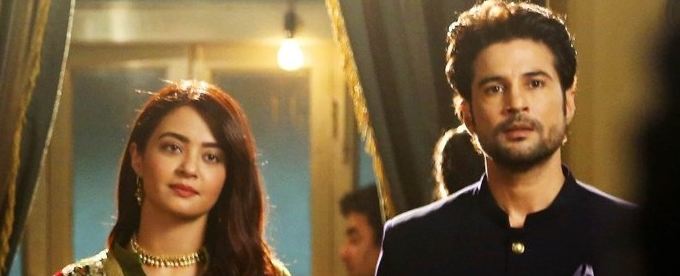 Rajeev Khandelwal-Surveen Chawla