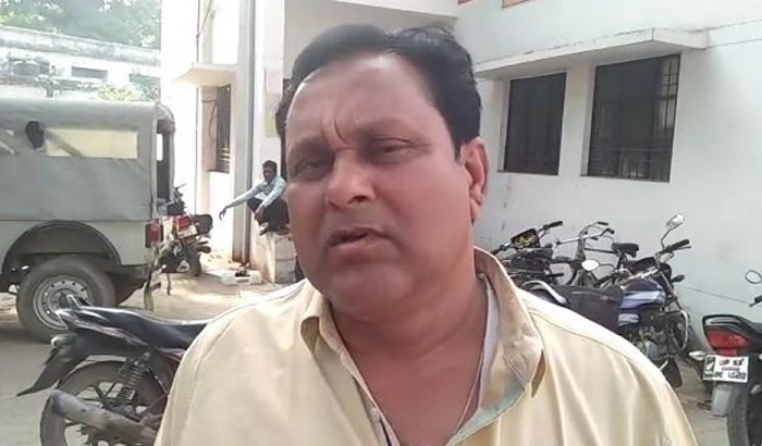 mla brother threatens liquor buisnessman on phone