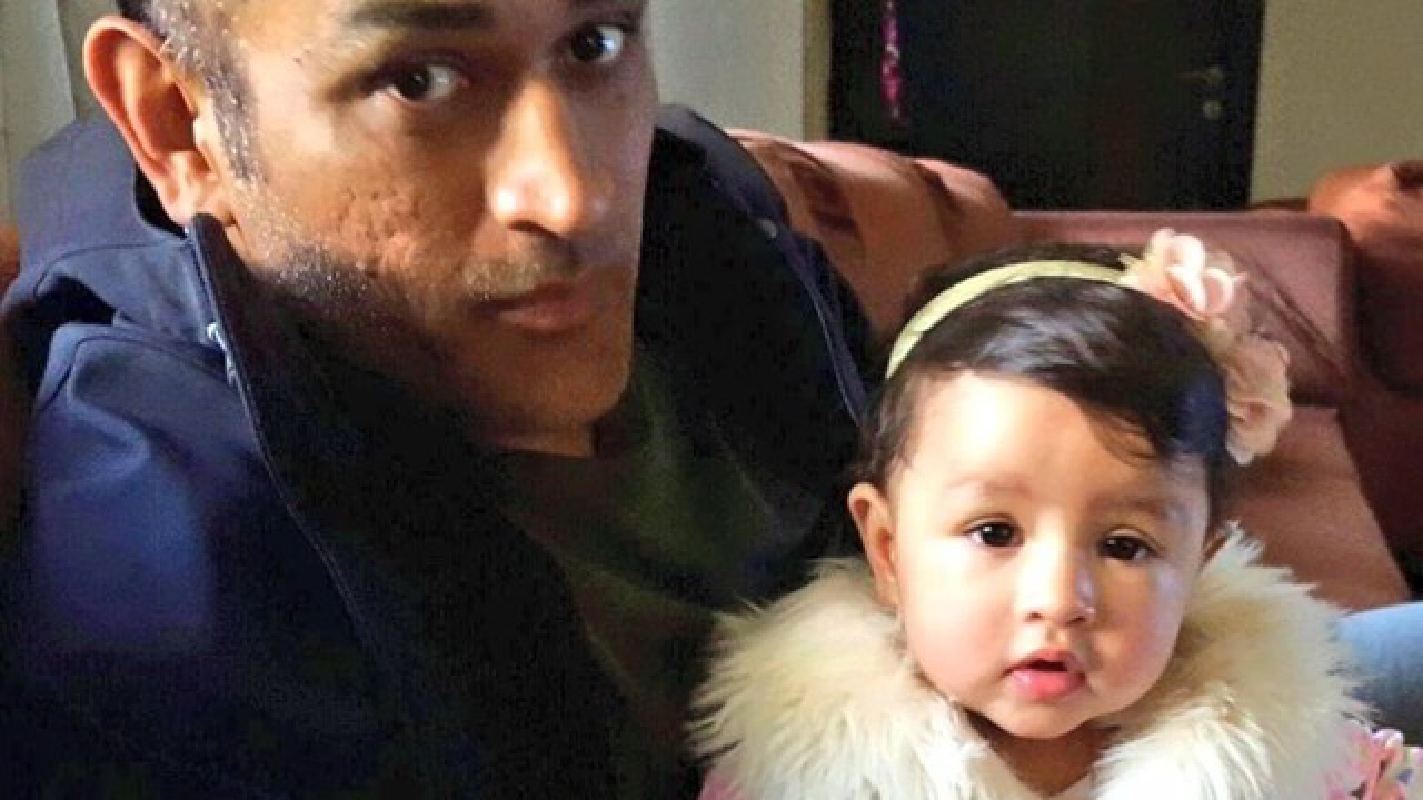 MS Dhoni with ziva