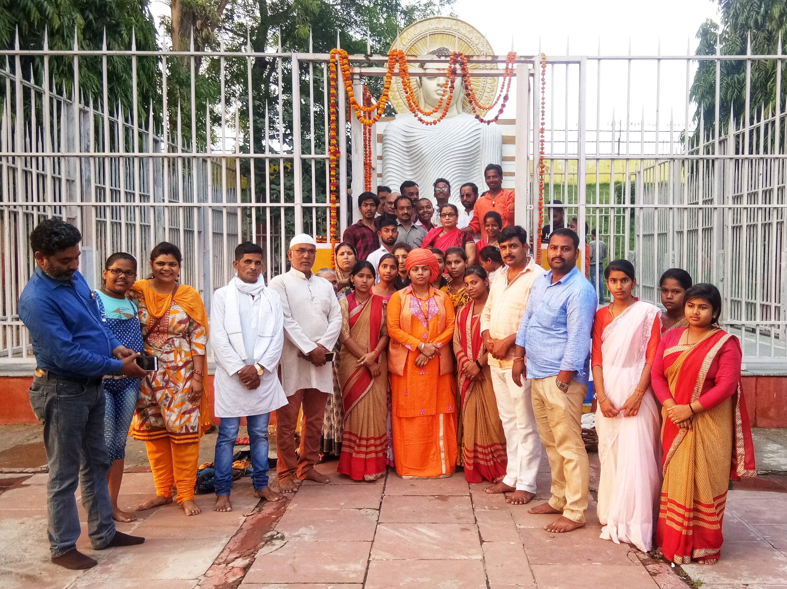 buddha purnima celebration at gautam buddha park in lucknow-3