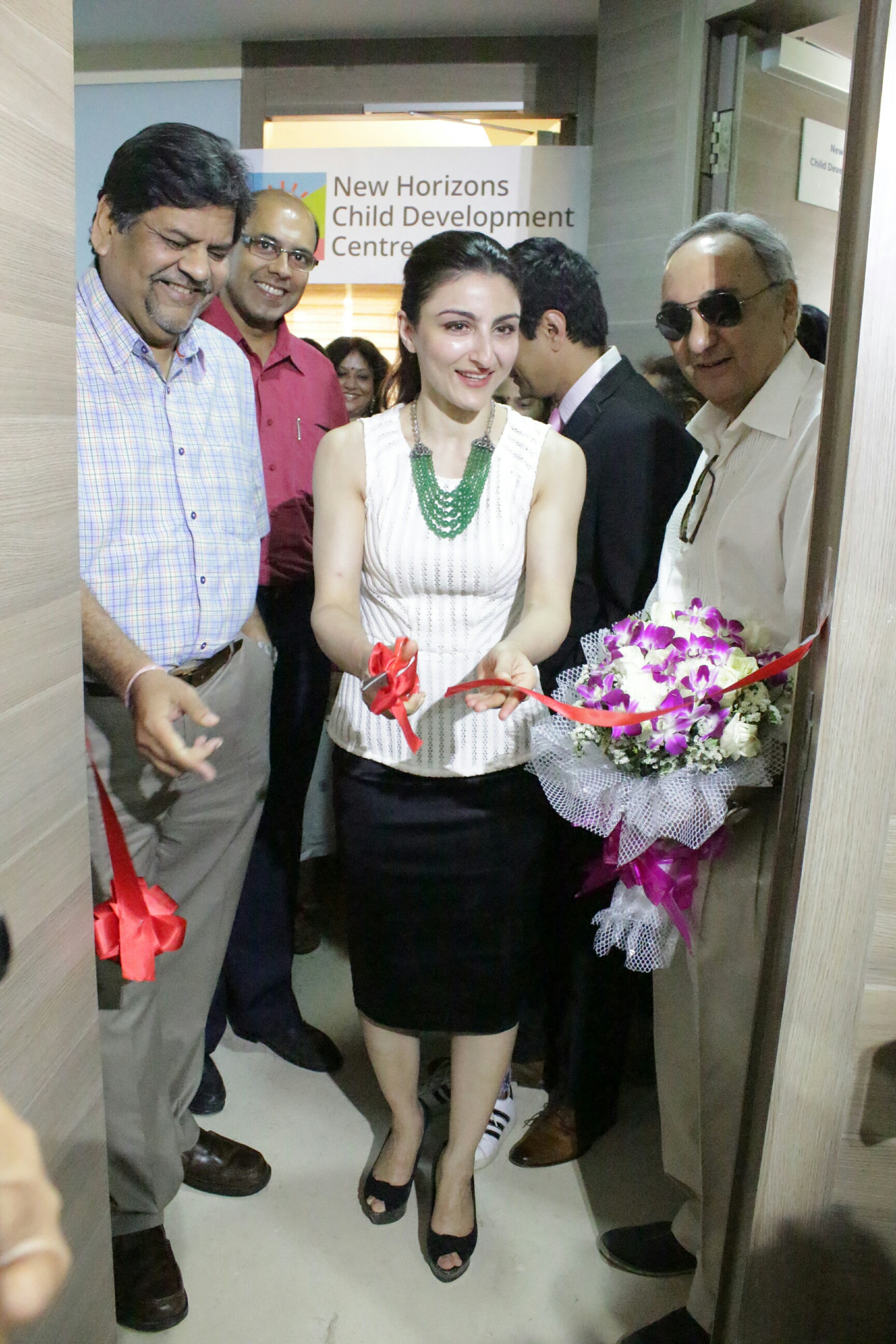 Soha Ali Khan Spotted Hinduja Hospital