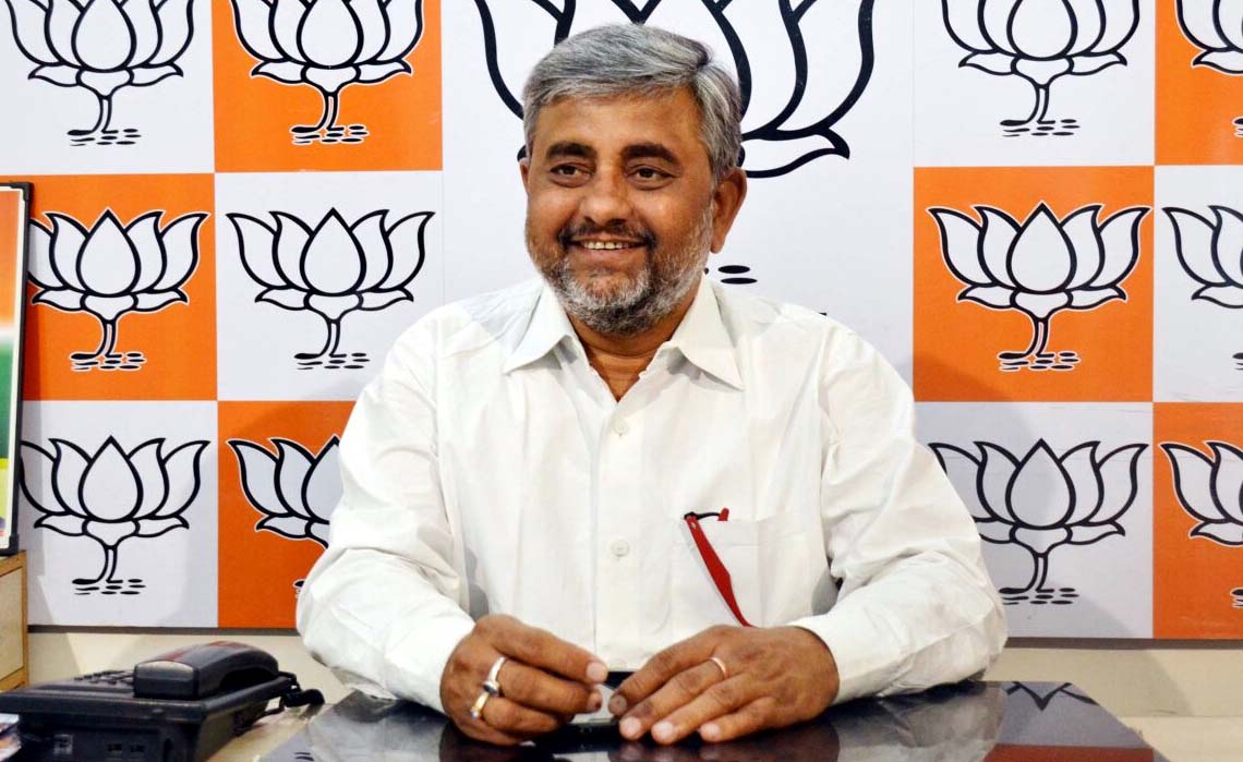 Manoj Mishra congratulates to PM Modi for electrifying every village