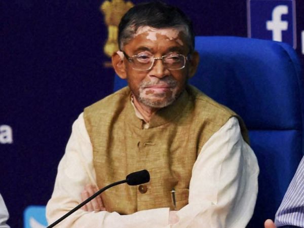 central-minister-santosh-gangwar-statement on-rape-cases