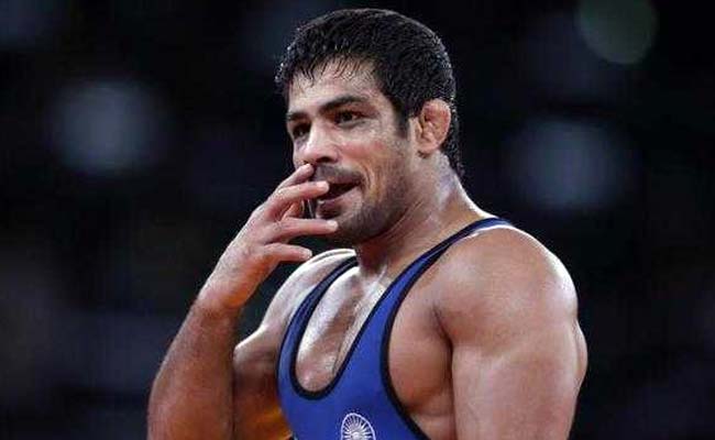 cwg-2018-wrestler-sushil-kumar-babita-in final competition