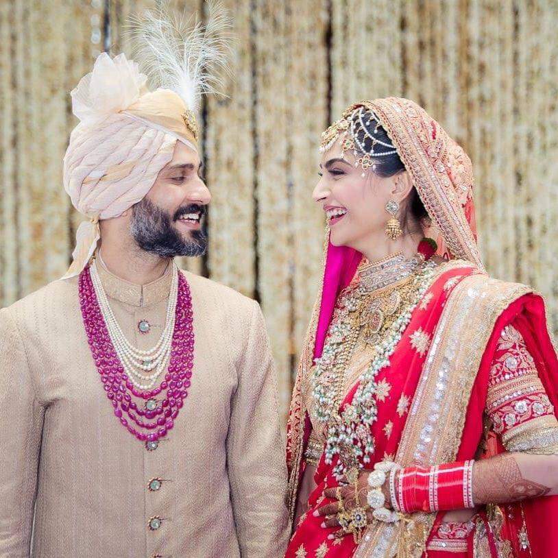 Sonam Kapoor ki shadi ties the knot with Anand Ahuja: Pics