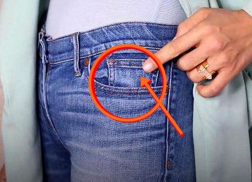 small pocket jeans