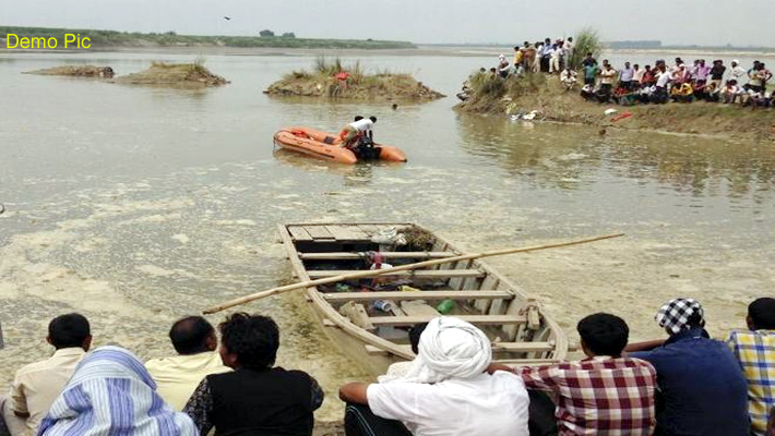 Fatehpur: Three students drowned in Yamuna river one killed two rescued