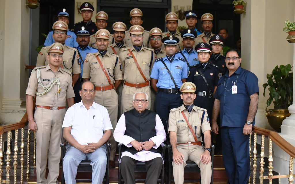 governor ram naik meet trainee IPS officers batch 2017