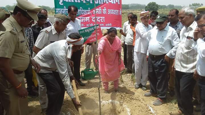 DM Shakuntala Gautam starts restoration of ponds campaign