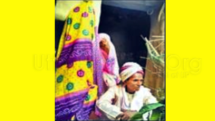 Unique wedding: 70 year old elderly married with Wooden bundle