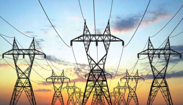 Electricity lineman dies due to current shock during work