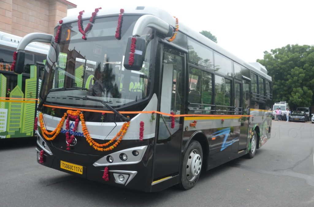 state first electric bus starts today Lucknow to Kanpur journey