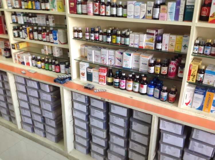 drug business openly selling drugs at fake medical stores