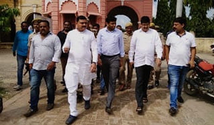 Jaunpur: Officers did inspection of CM program site