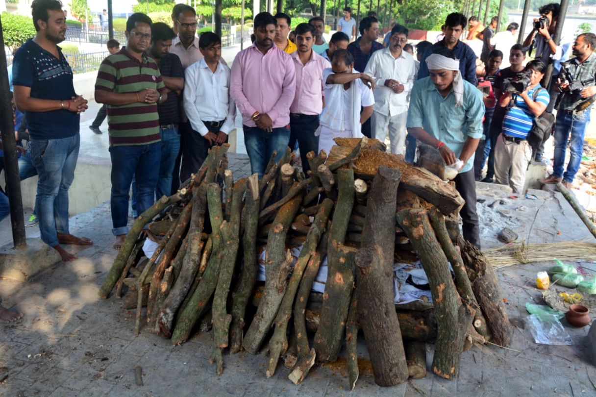 Vivek Tiwari Funeral in Lucknow-1