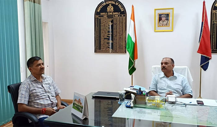 Bareilly: ADG meeting with legislator about peace arrangement