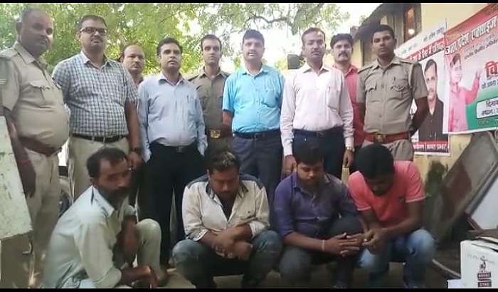 mathura police successfully caught illegal english beer