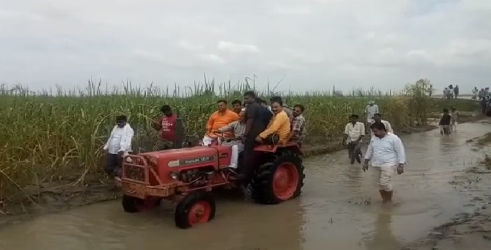 मेरठ : मंत्री सुरेश राणा ने बाढ़ ग्रस्त क्षेत्र का किया निरीक्षण