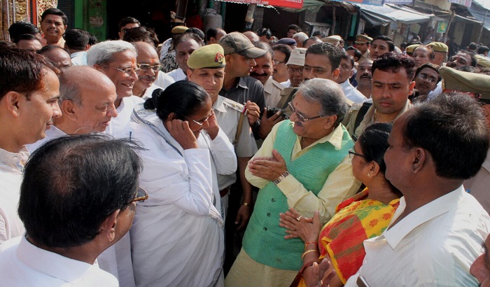 state minister held her ears infront of state finance minister