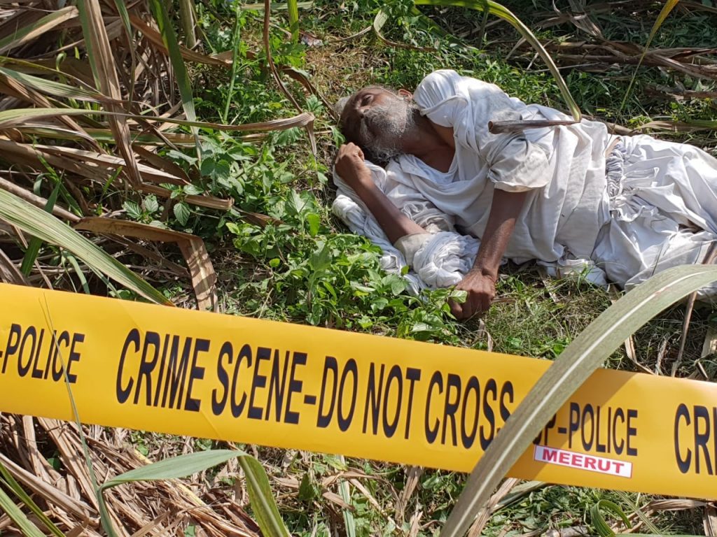 65 year old man dead body found at field in meerut