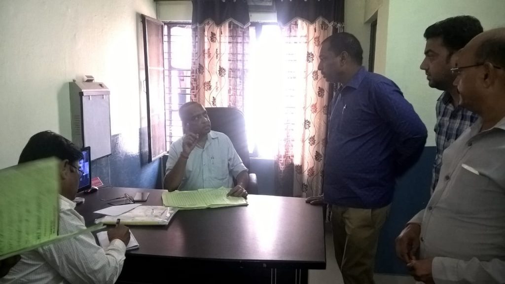 Nodal Officer surprise visit at CHC Hassanganj in Unnao