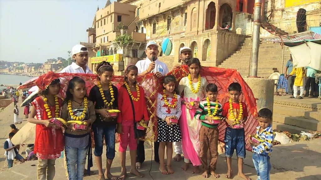 cleanliness Message done to worship little girls on durga navami