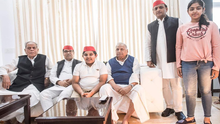 akhilesh yadav