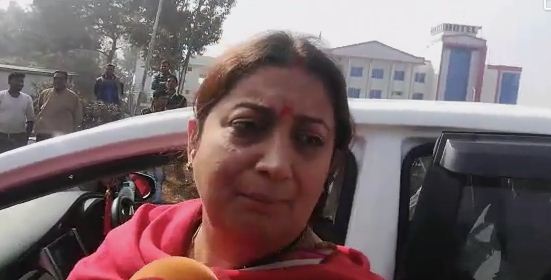 Textile minister Smriti Irani