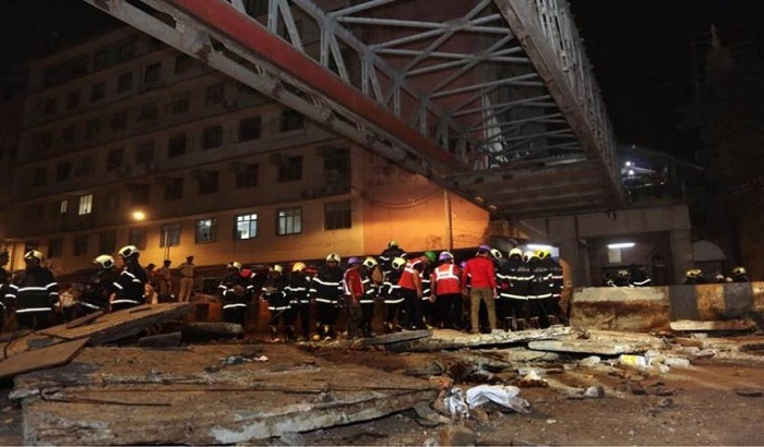 Foot over bridge Dropped near Mumbai CST station