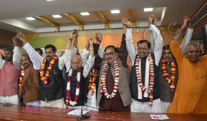 Lucknow: Several small parties joined BJP today