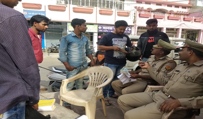 Intensive checking campaign being run in the chowk area of Lucknow