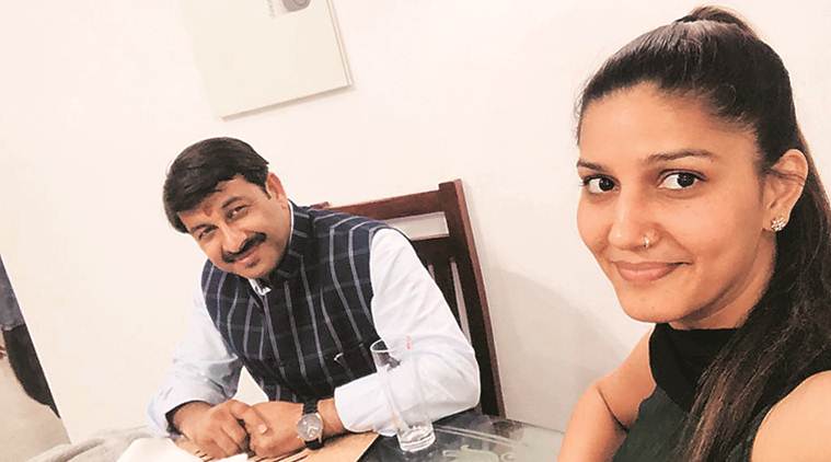 sapna chaudhary and manoj tiwari