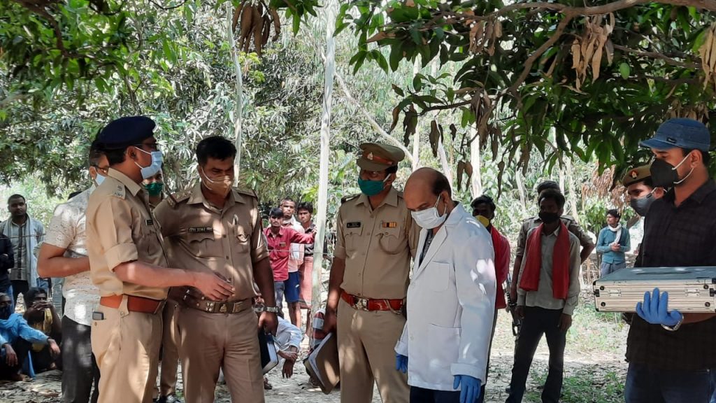 hardoi-old-man-murdered-with-sharp-weapon-body-found-in-orchard