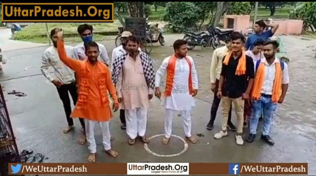 hindu-jagran-manch-muzaffarnagar-got-3-hindu-turned-muslim-youths-purified