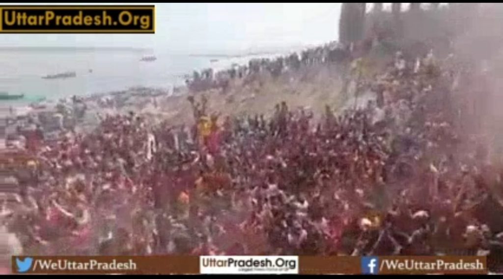 cremation-holi-played-in-mahadev-nagari-kashi