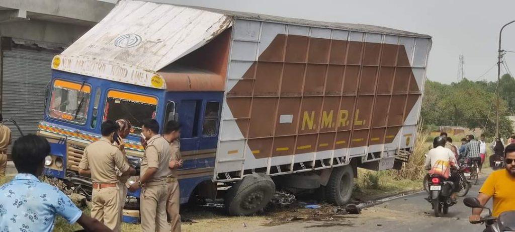 horrific-road-accident-in-shahabad-3-people-died