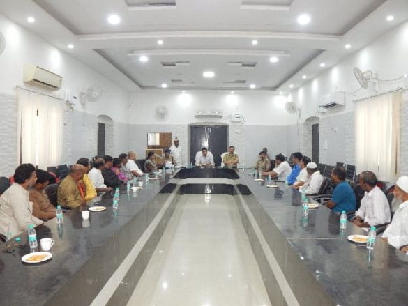 hardoi-peace-committee-meeting-held-in-police-line-auditorium