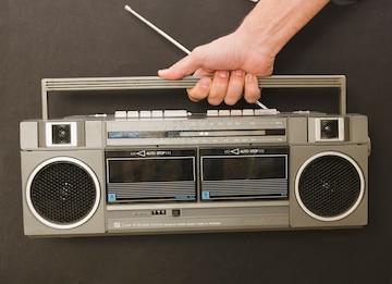 old-memories-do-you-remember-that-tape-recorder-and-radio1