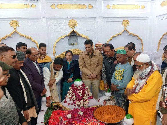 inauguration-of-takiya-fair-symbolizing-hindu-muslim-unity