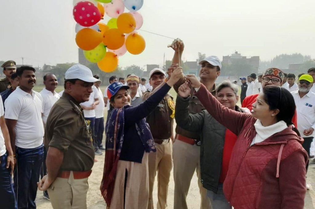 district-magistrate-inaugurated-the-inter-district-cricket-competition