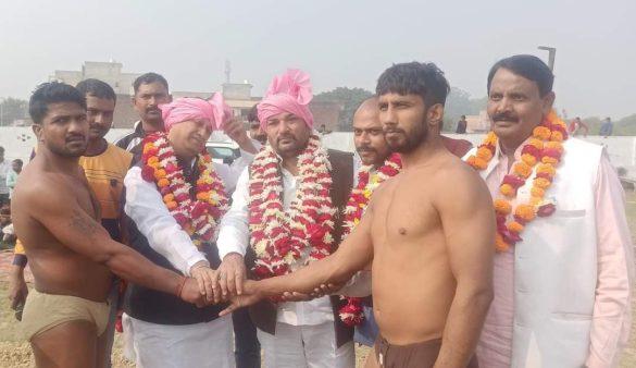 national-unity-virat-wrestling-was-organized-in-kachhuna-dangal-wrestlers