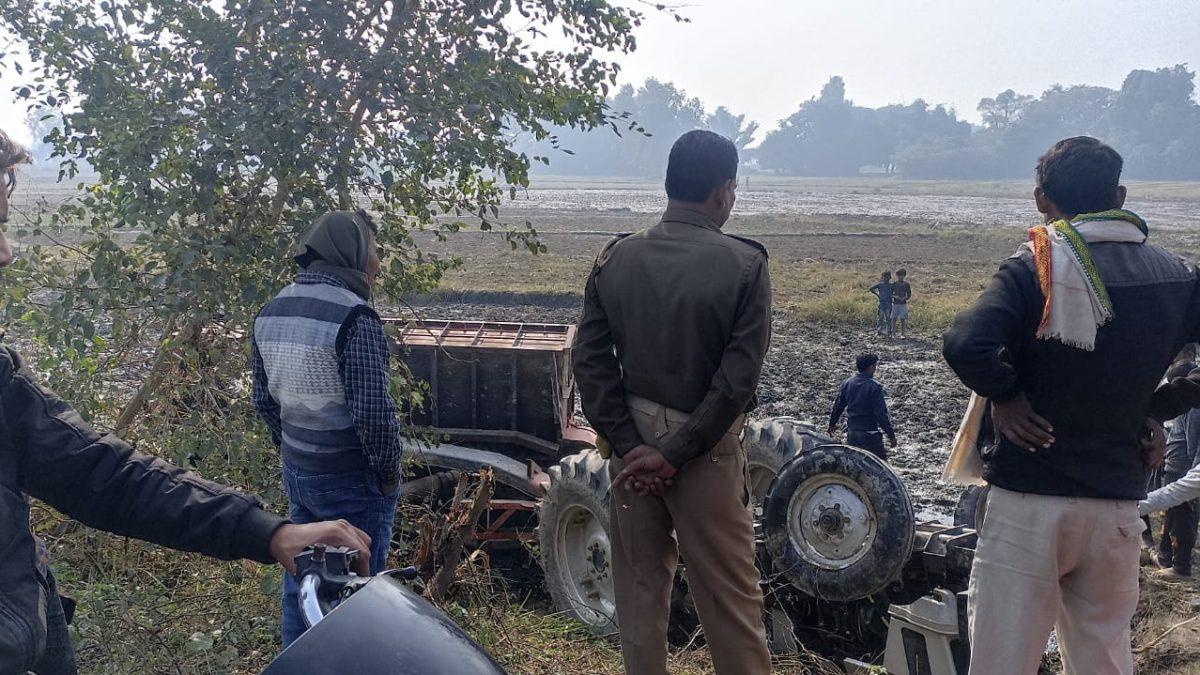 ट्रैक्टर ट्राली वा कार की टक्कर में एक युवक की मौत