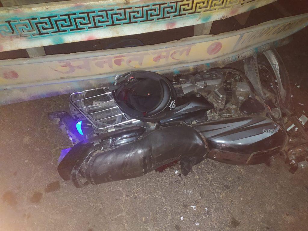 speed-​​wreaks-havoc-in-bilgram-two-people-died-in-a-road-accident